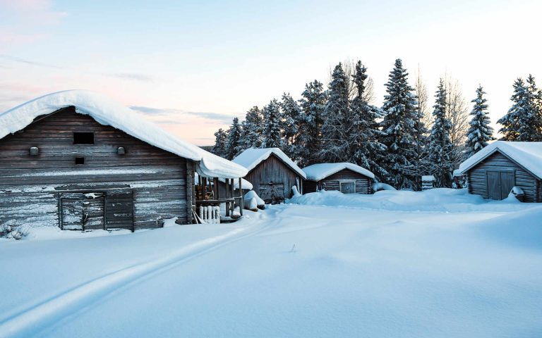 Sweden-Kainulasjärvi-9FWfv4ewI2o-Photo by Robert Gramner on Unsplash