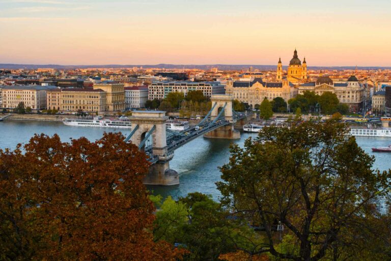 hungary-gabor-koszegi-8zTLIkXmkKA-unsplash